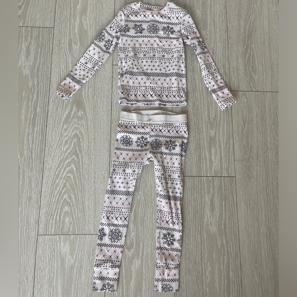 SKIMS Kids Logo Pointelle Set Pajama PJ's Cream Fair Isle Size 4 - Picture 1 of 3